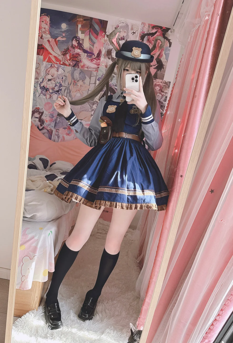 习呆呆 - No.156 25年11月 兔子警官 [16P,1V-60MB]